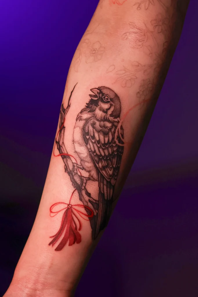 Žvirblio tatuiruotė, rankovės idėjos, tatuiruotės Kaune